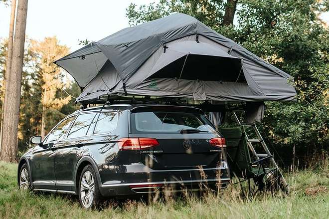 Roof tents for cars